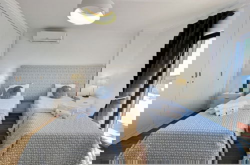 Photo 3 - Algarve Premium Villa by Homing
