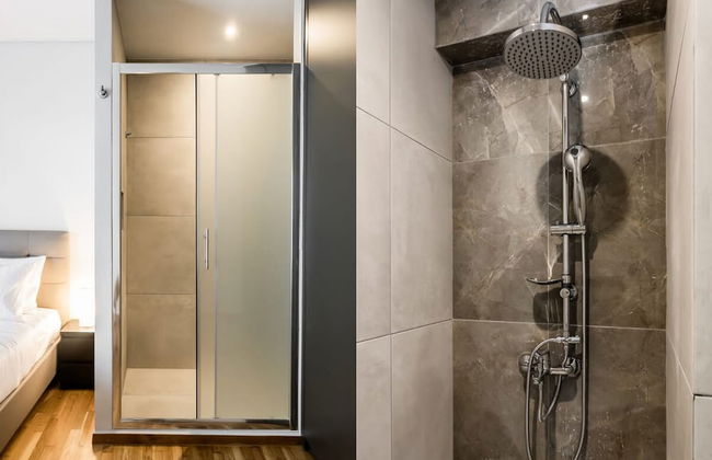 Spacious and Sunlit Seaside Flat - Photo 25