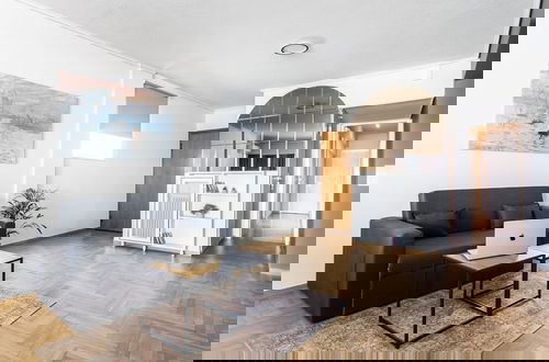 Foto 54 - Spacious and Sunlit Seaside Flat