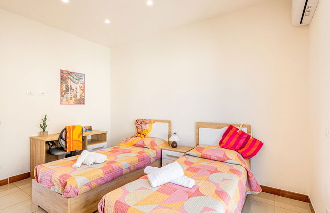 Bright Apartment Private Parking Naples - Photo 3