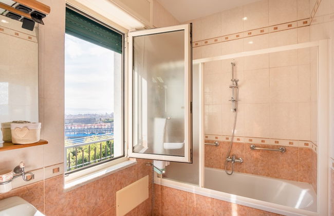 Bright Apartment Private Parking Naples - Photo 24