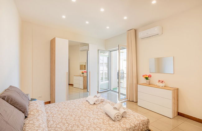 Bright Apartment Private Parking Naples - Photo 8