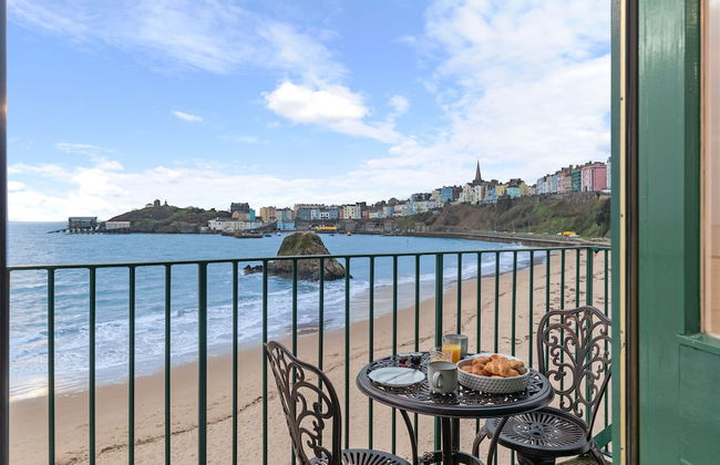 5 Sunny Cove - Direct Beach Access Sea Views - Photo 1