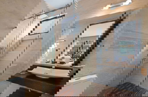 Photo 10 - 2 BR Apartment With Spacious Loft Close From Beach Zone