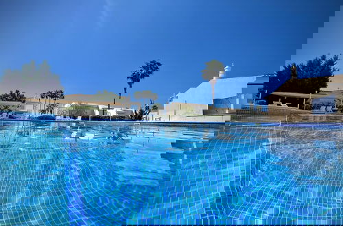 Foto 1 - Vilamoura Eden Villa With Pool by Homing
