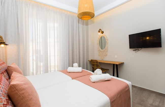 Ekaterini Luxury House - Photo 13