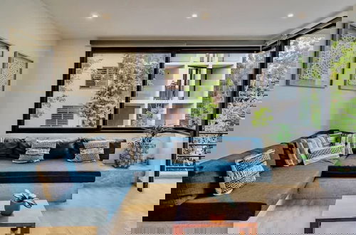 Foto 1 - 3br. Exclusive TH W/spacious Roof & Private Pool
