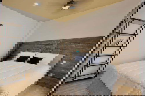 Photo 18 - 3br. Exclusive TH W/spacious Roof & Private Pool