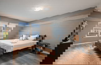Foto 3 - Family Getaway With Themed Rooms & Private Pool