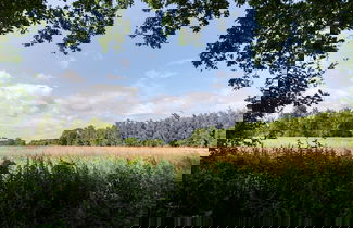 Foto 1 - Huswell - Tranquil Retreat Cozy Chalet in the Heart of Urse