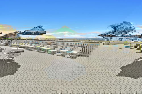 Foto 35 - Ocean Bay Club 909