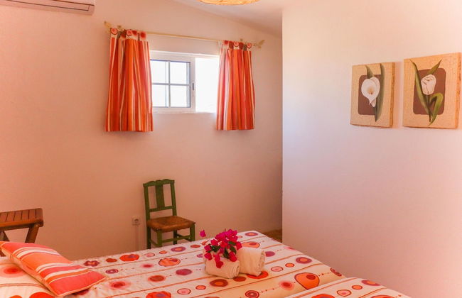 Idyllic Farm House With Huge Garden for 14pax - Foto 28