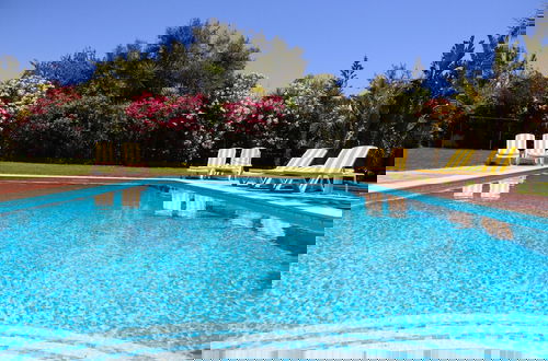 Photo 6 - Idyllic Farm House With Huge Garden for 14pax