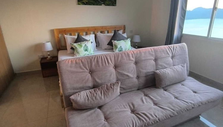 Foto 1 - Sunset View Self Catering