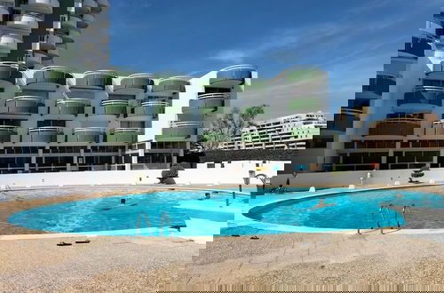 Foto 1 - Green Tower Sea View With Garage and Balcony