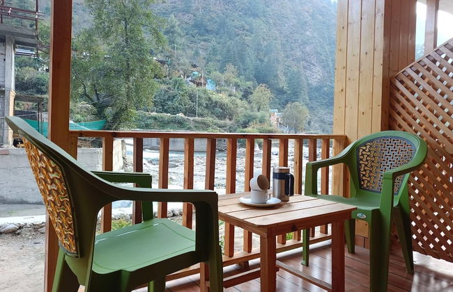 Tirthan Holidays Cottage - Photo 15