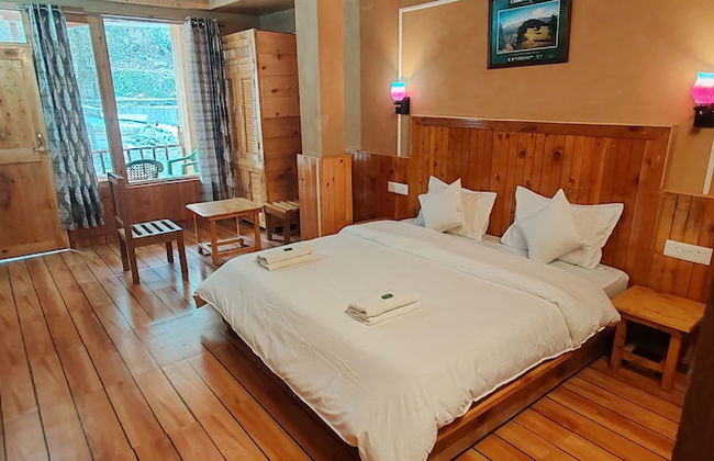 Tirthan Holidays Cottage - Photo 9