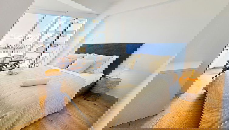 Foto 1 - Larnaca Beach Bliss Apartment