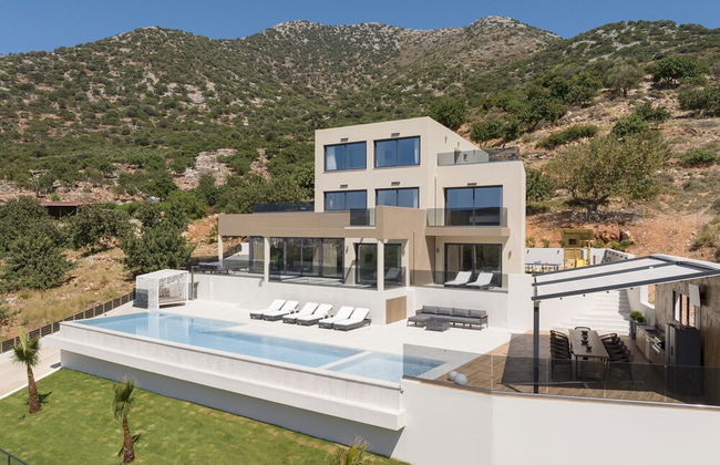 Luxurious Villa Dias With Tennis Court by Estia - Foto 15