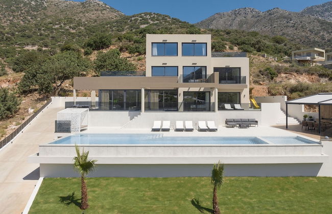 Luxurious Villa Dias With Tennis Court by Estia - Foto 7
