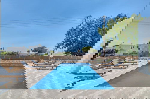 Foto 12 - Seaside Splendor - Apollo s Poolside Retreat