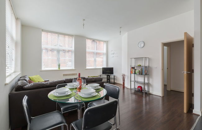 2bed Apt -king Bed -free Parking - Family Friendly - Foto 15