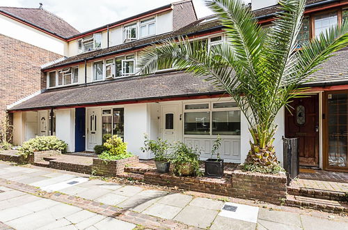 Photo 30 - Terraced Bermondsey House