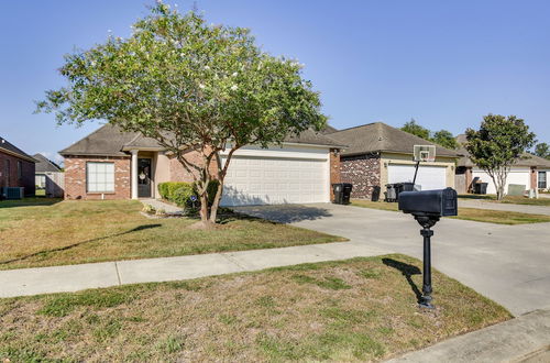 Photo 10 - Canalfront Baton Rouge Home w/ Patio: 6 Mi to Lsu