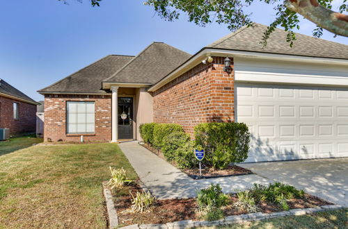 Photo 24 - Canalfront Baton Rouge Home w/ Patio: 6 Mi to Lsu