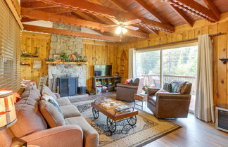 Foto 1 - Crestline Cabin: Close to Lake Arrowhead & Skiing