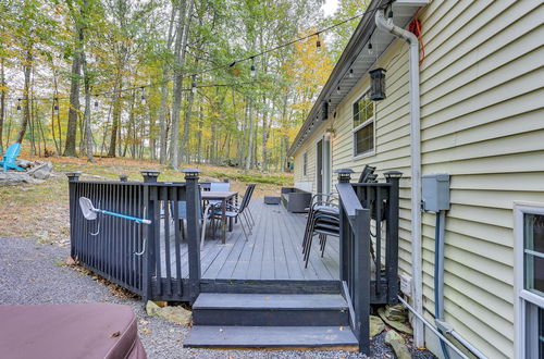 Photo 15 - Poconos Retreat w/ Private Hot Tub & Pool Access