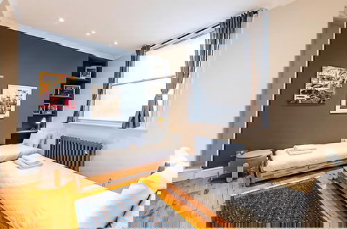 Photo 38 - NSP - Stylish Kings Cross Apartment With Garden Re
