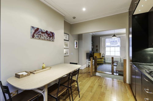 Photo 8 - Beautiful Two-bed Abode Near King Cross