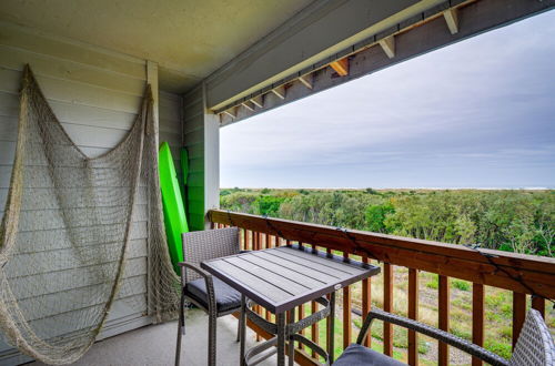 Photo 12 - Dog-friendly Ocean Shores Condo w/ Balcony & Views