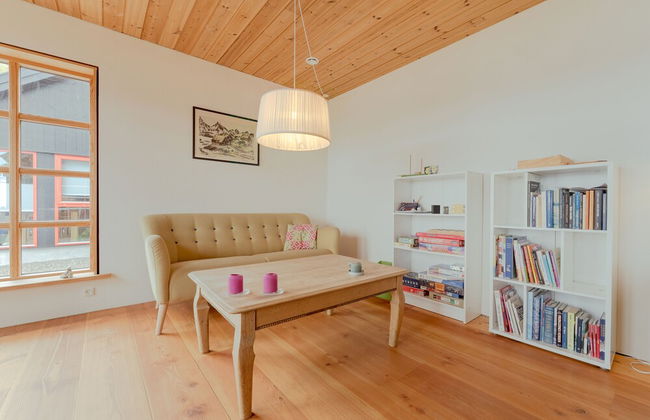 Nordic Serenity | Amazing Sea And Mountain View - Photo 6