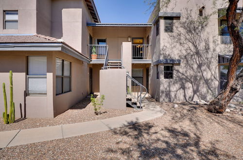 Foto 20 - Tucson Condo w/ Pool Access & Private Balcony