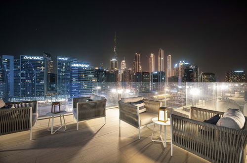 Photo 26 - Waves - The Suite Dubai Luxury Waterfront Living