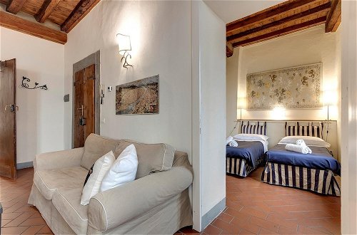Photo 8 - Leoni 10 in Firenze With 1 Bedrooms and 1 Bathrooms
