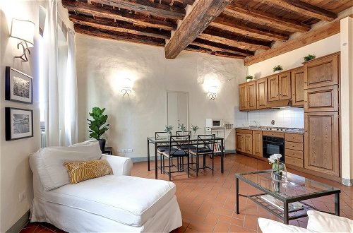 Photo 9 - Leoni 10 in Firenze With 1 Bedrooms and 1 Bathrooms