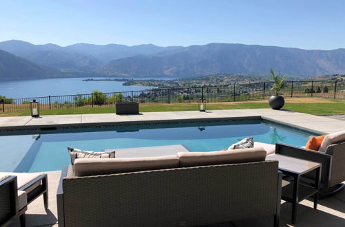 Photo 12 - Lavish Lake Chelan Escape W/pool & Panoramic Views