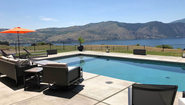 Photo 1 - Lavish Lake Chelan Escape W/pool & Panoramic Views