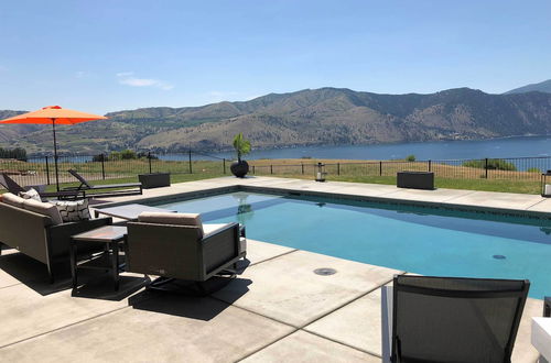 Photo 1 - Lavish Lake Chelan Escape W/pool & Panoramic Views