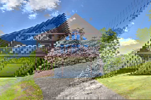 Foto 23 - Idyllic Sevierville Cabin: Deck + Smoky Mtn View