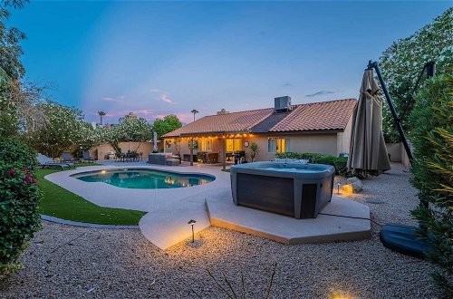 Foto 26 - Sunny Scottsdale Retreat w/ Private Pool & Hot Tub