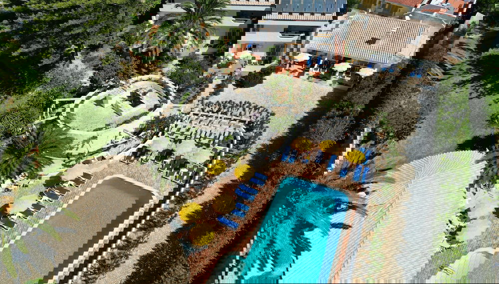 Primary image