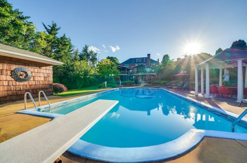 Photo 7 - Lower-level Pittsburgh Retreat: Hot Tub + Grill