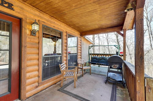 Photo 23 - Cute Eureka Springs Vacation Rental With Fire Pit