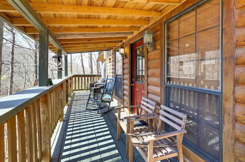 Photo 18 - Cute Eureka Springs Vacation Rental With Fire Pit