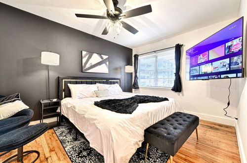 Photo 3 - CityPlace bnb