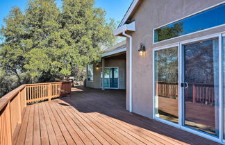 Photo 3 - Peaceful Retreat With Hot Tub & Sierra Mtn Views